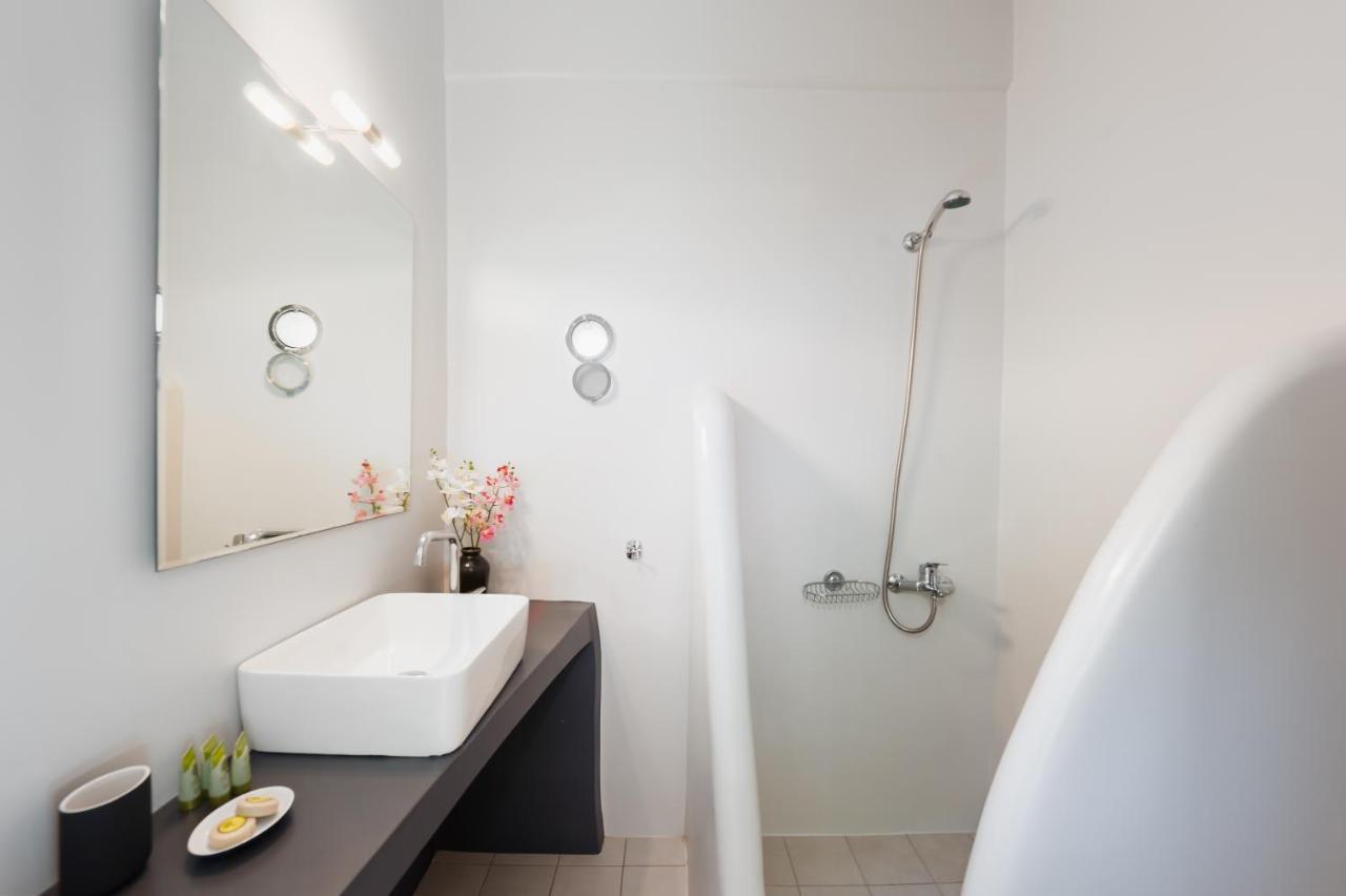 Anzuelo Apartments Megalochori  ภายนอก รูปภาพ
