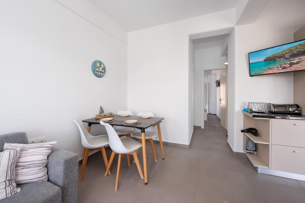 Anzuelo Apartments Megalochori  ภายนอก รูปภาพ