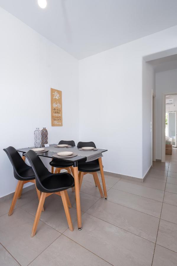 Anzuelo Apartments Megalochori  ภายนอก รูปภาพ